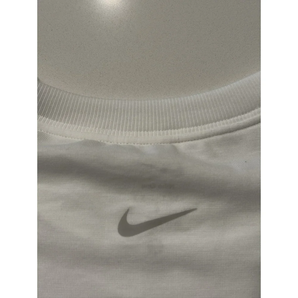 Nike Nike One Tank Top Womens L White Dri-FIT Loose Fit FN2811-100